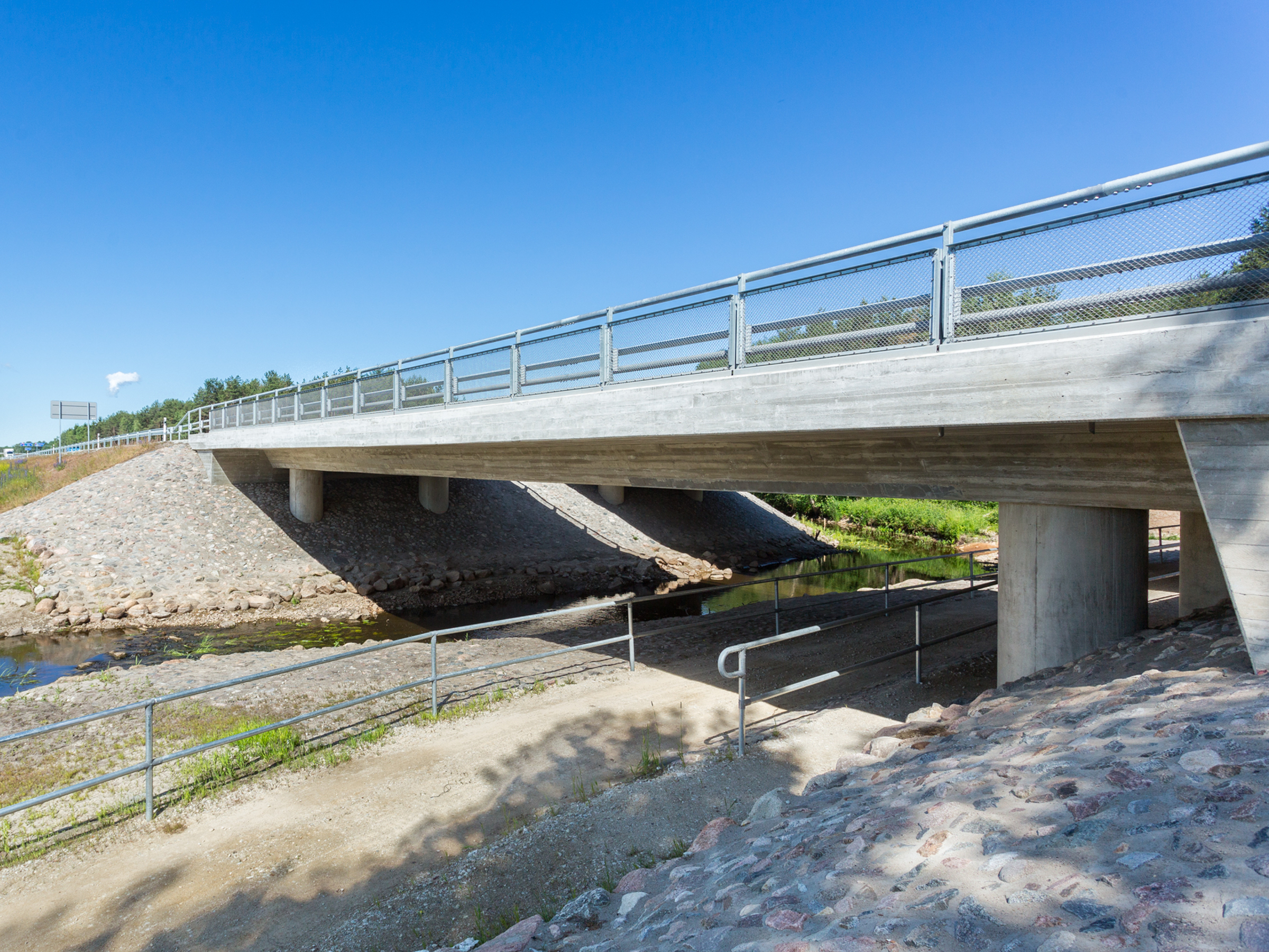 Saku bridge